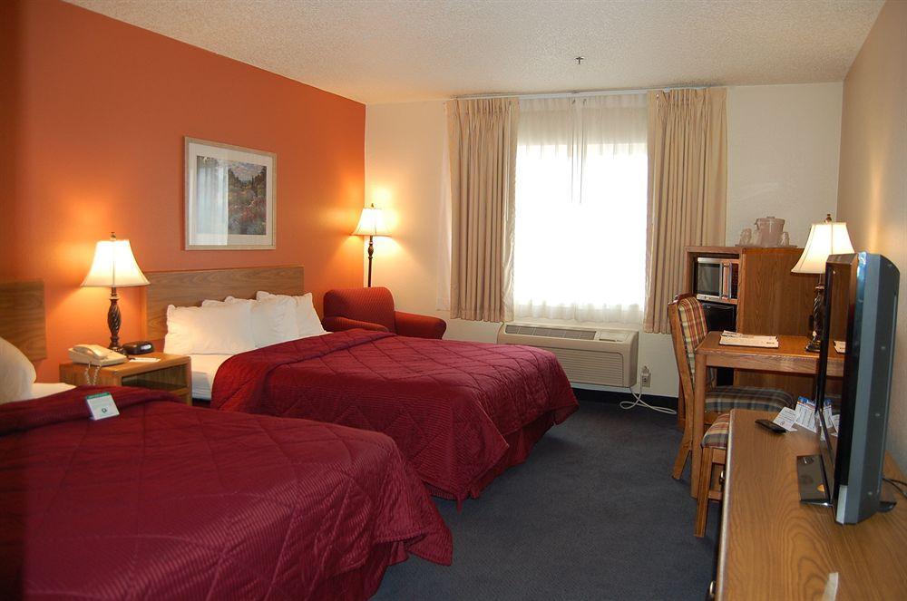 Ramada By Wyndham Coeur D'Alene Hotel Екстериор снимка