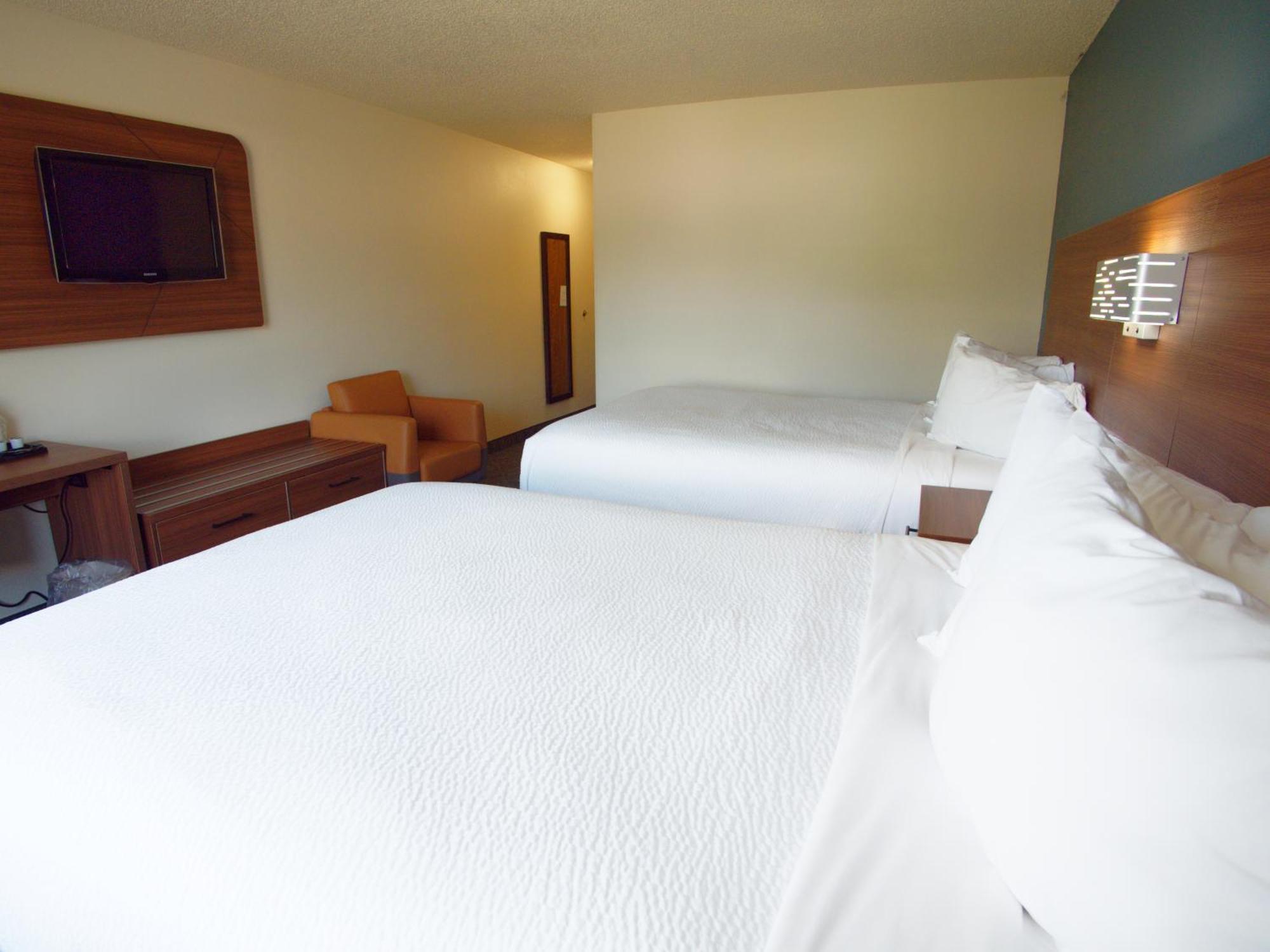 Ramada By Wyndham Coeur D'Alene Hotel Екстериор снимка